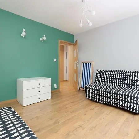 Comfy - 1 Km To The By Renters